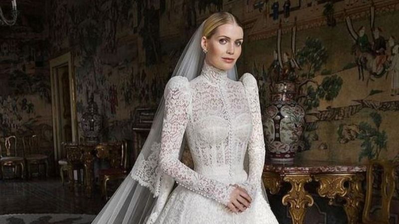Nepoata prințesei Diana, Lady Kitty Spencer, s-a căsătorit! Milionarul care i-a devenit soț e mai mare cu 32 de ani