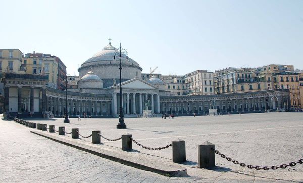 Cele mai frumoase locuri pe care să le vizitezi &icirc;n Napoli. FOTO