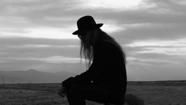 Jerry Cantrell, chitaristul trupei Alice in Chains, a lansat single-ul "Atone"