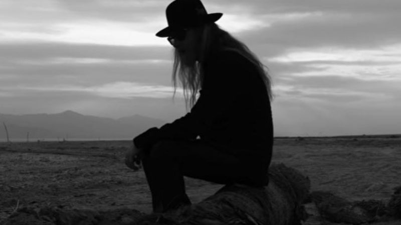 Jerry Cantrell, chitaristul trupei Alice in Chains, a lansat single-ul "Atone"