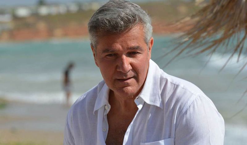 Ce studii are Dan Bittman, liderul formației rock Holograf