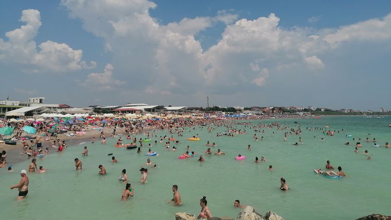 Ce temperatură are apa mării &icirc;n perioada 2 - 8 august &icirc;n Costinești, Mamaia, Năvodari sau Vama Veche