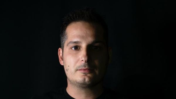 Matinalul „Scularea!” cu Țibulcă și Orlando a intrat în vacanță. Matinalul de vacanță va fi prezentat de Cosmin Dimăncescu