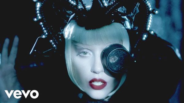LADY GAGA - Alejandro