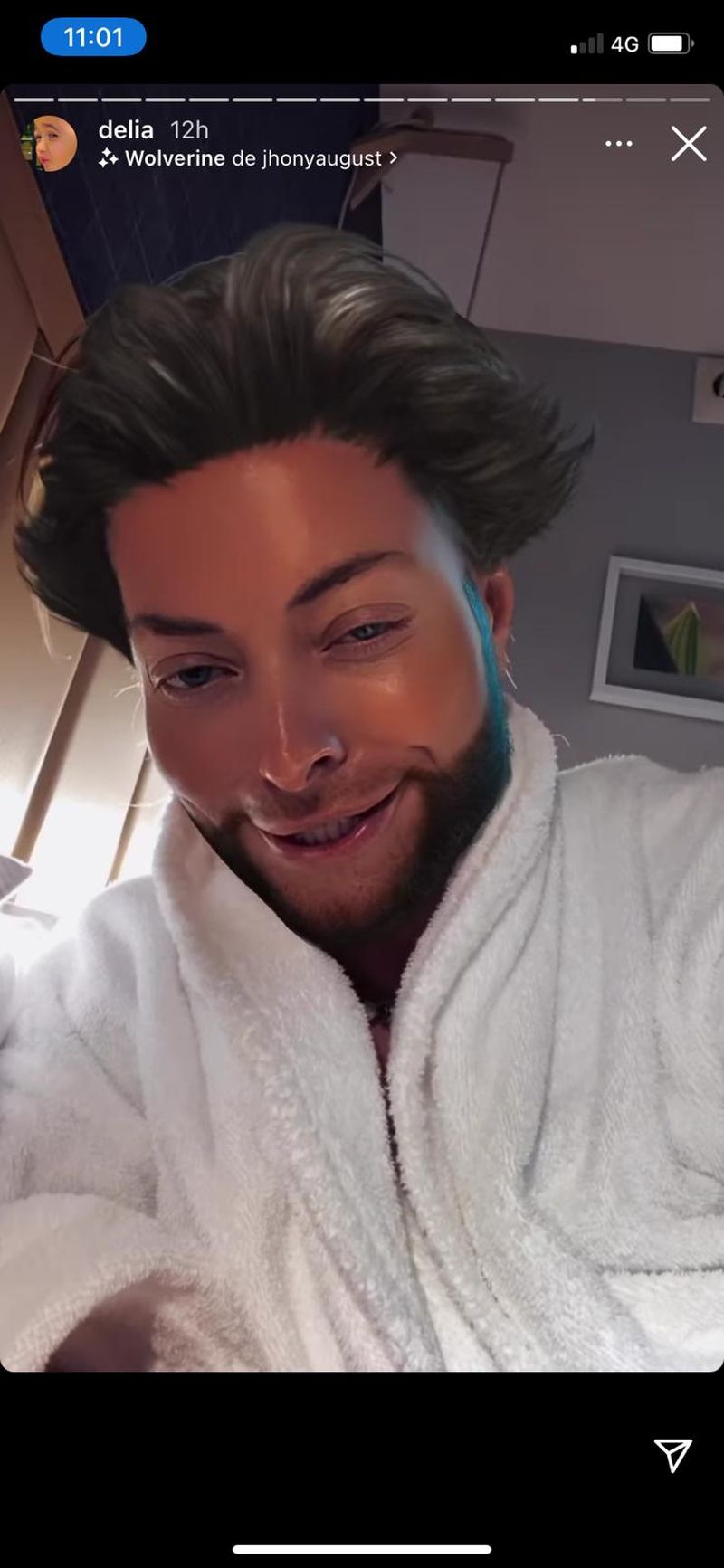 Delia ar arăta super-sexy dacă ar fi bărbat! Iată cum s-a transformat vedeta cu ajutorul filtrelor 