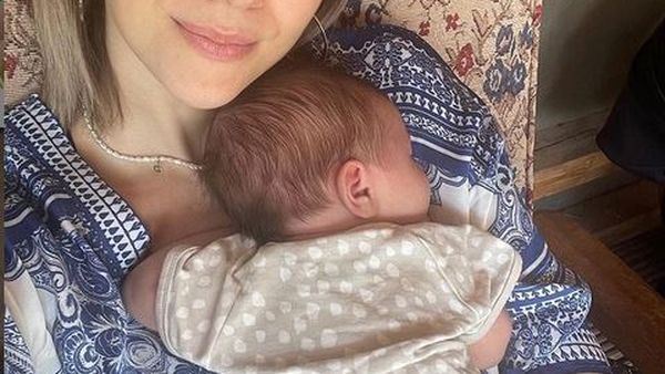 Ce nume a ales Adela Popescu pentru cel de-al treilea copil?! 