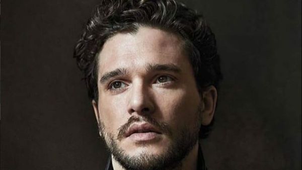 Kit Harington, protagonistul serialului „Game Of Thrones”, dezvăluiri despre lupta sa cu alcoolismul şi depresia: ”Ajungem într-un punct în care...”