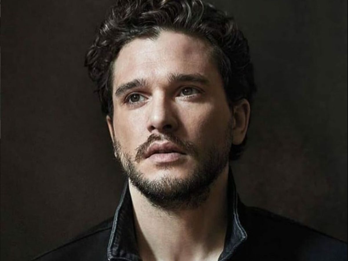 Kit Harington, protagonistul serialului „Game Of Thrones”, dezvăluiri despre lupta sa cu alcoolismul şi depresia