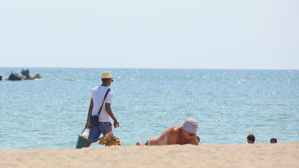 Care este temperatura apei mării &icirc;n principalele stațiuni din Constanța &icirc;n perioada 9 -15 august