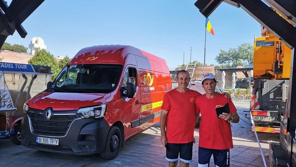 Ce salariu are un poștaș al Poștei Rom&acirc;ne &icirc;n 2021