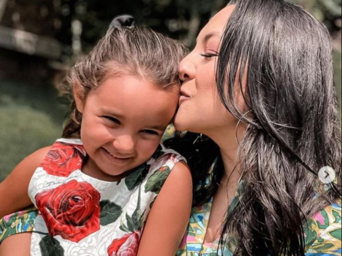 Andra le-a arătat fanilor cum vorbește Eva ardelenește: ”Ioooi, tulai doamne”