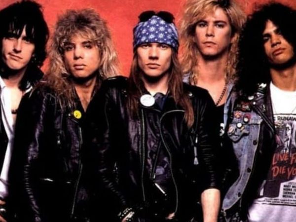 Legendara trupă Guns N&rsquo; Roses a lansat prima piesă după reformarea trupei