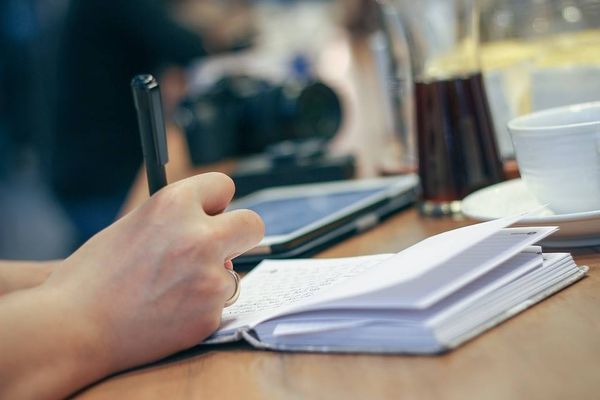 Acte și document necesare pentru succesiunea bunurilor. C&acirc;t costă o astfel de procedură