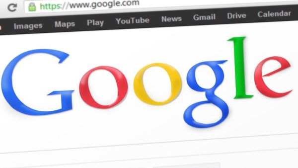 Google, set de reguli pentru adolescenții cu vârsta cuprinsă între 13 şi 18 ani: ”Sunt măsuri de protecţie împotriva conţinutul dăunător”