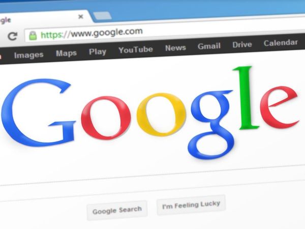 Google, set de reguli pentru adolescenții cu v&acirc;rsta cuprinsă &icirc;ntre 13 şi 18 ani: &rdquo;Sunt măsuri de protecţie &icirc;mpotriva conţinutul dăunător&rdquo;