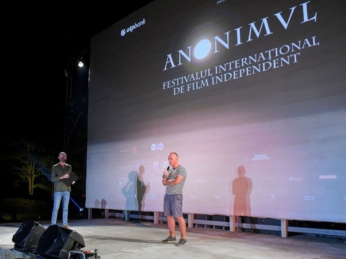 Lungmetrajul ”Întregalde”, de Radu Muntean, prezentat la festivalul Anonimul! Regizorul a făcut primele declarații: ”E un moment unic”