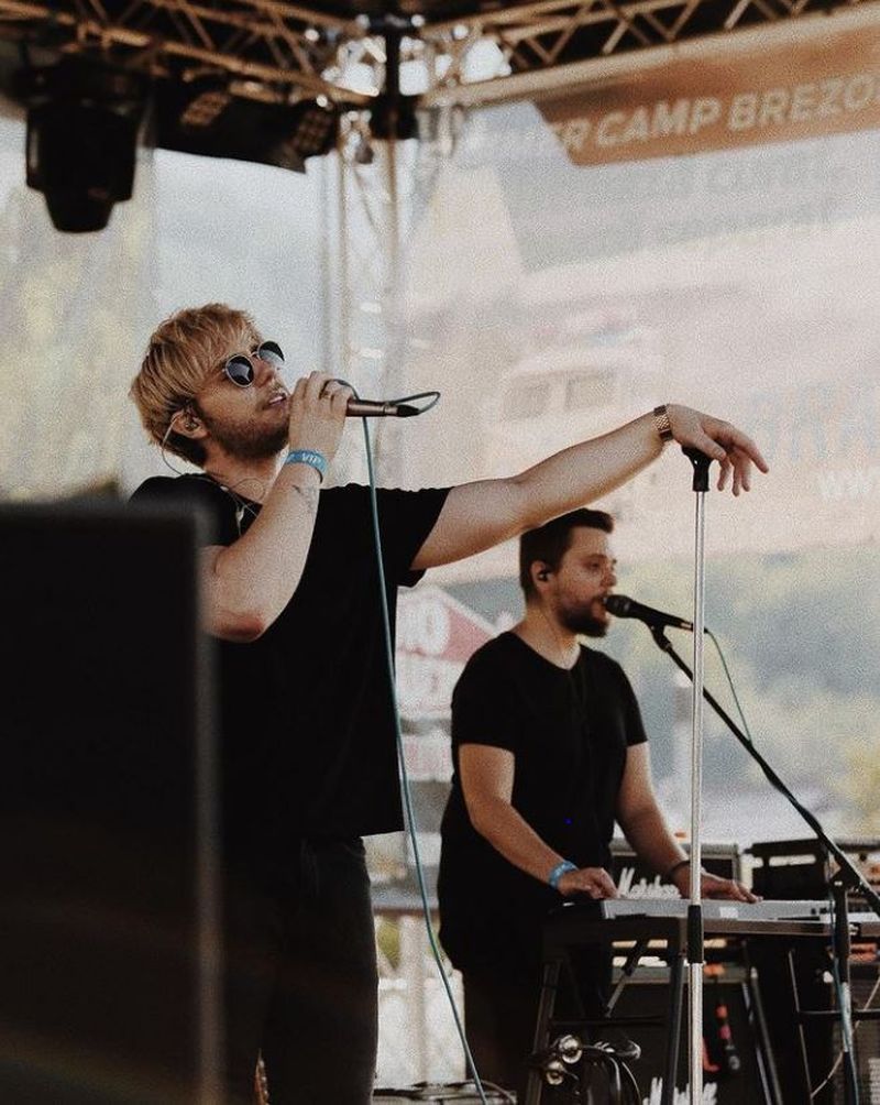 Dimitri`s Bats a lansat piesa She