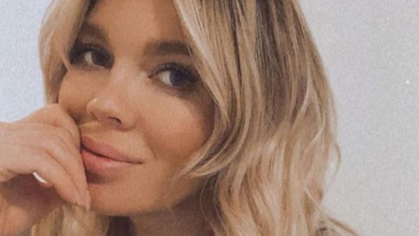 Gina Pistol,  prima fotografie cu chipul fiicei sale! Micuța Josephine a moștenit zâmbetul lui Smiley