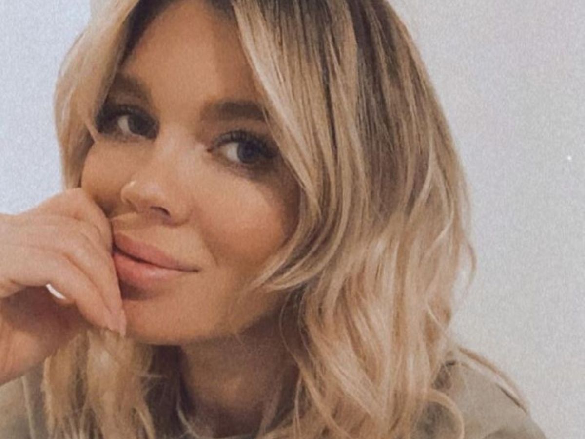 Gina Pistol,  prima fotografie cu chipul fiicei sale. Micuța Josephine a moștenit zâmbetul lui Smiley