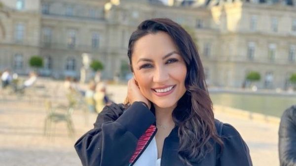 Andra, prima apariție în costum de baie! Cum s-a fotografiat artista