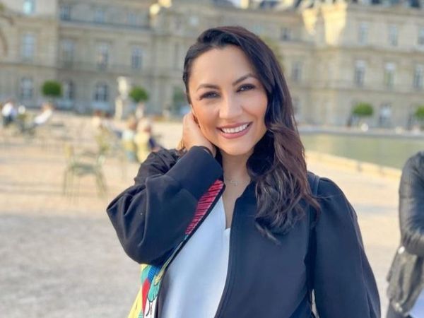 Andra, prima apariție &icirc;n costum de baie! Cum s-a fotografiat artista