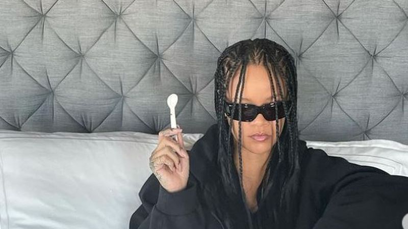 Caviar la micul dejun? Why not! Rihnna a sărbătorit așa după succesul &icirc;n afaceri