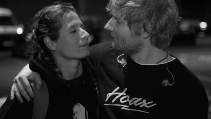 Ed Sheeran, dezvăluiri inedite despre &icirc;nceputul relației cu soția sa, Cherry Seaborn! Cei doi se cunosc din adolescență