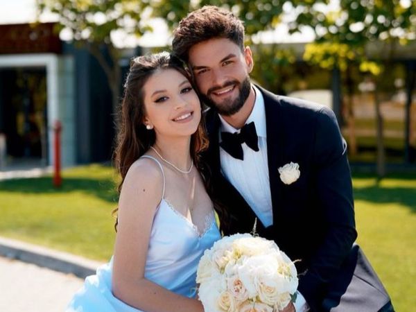 Cleopatra Stratan şi Edward Sanda se căsătoresc azi. Primele imagini de la nuntă