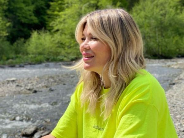 Gina Pistol, povestea neștiută care i-a marcat copilăria! Prezentatoarea TV a fost abandonată de părinți, dar crescută de bunică