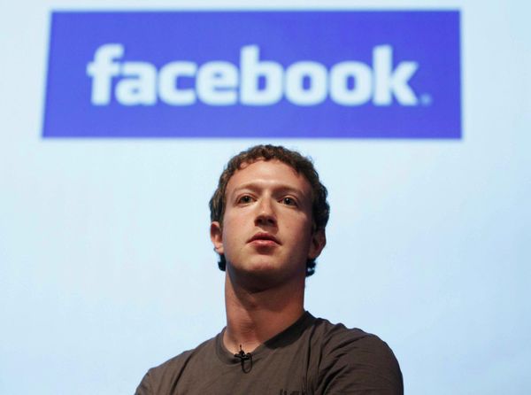 Facebook intră pe piața hardware cu un produs care implică asociera cu un designer de top