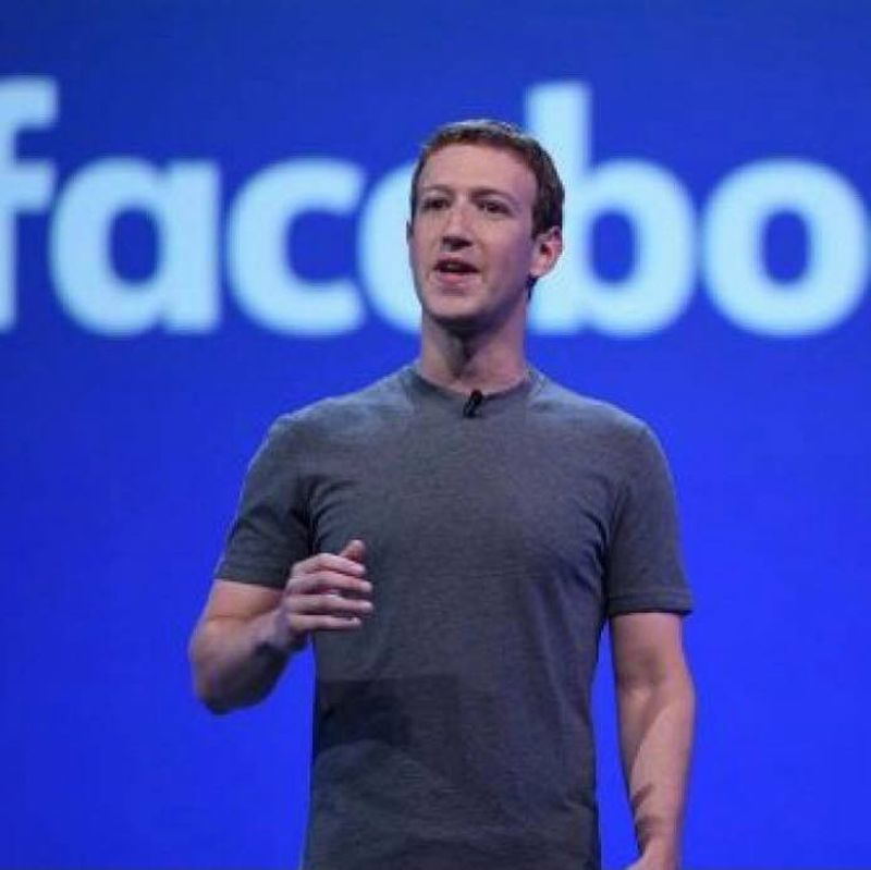 Facebook intră pe piața hardware cu un produs care implică asociera cu un designer de top