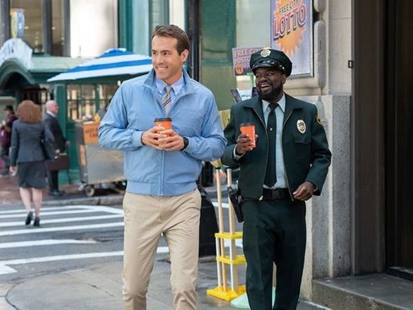 Comedia &rdquo;Eliberează-l pe Guy&rdquo; cu Ryan Reynolds şi Jodie Comer &icirc;n rolurile principale, pe primul loc &icirc;n box office-ul rom&acirc;nesc