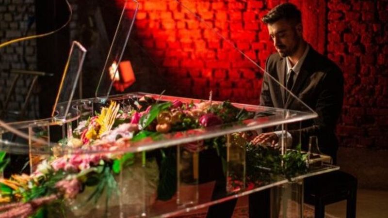Liviu Teodorescu a lansat piesa &rdquo;&Icirc;ți dau inima de tot&rdquo;