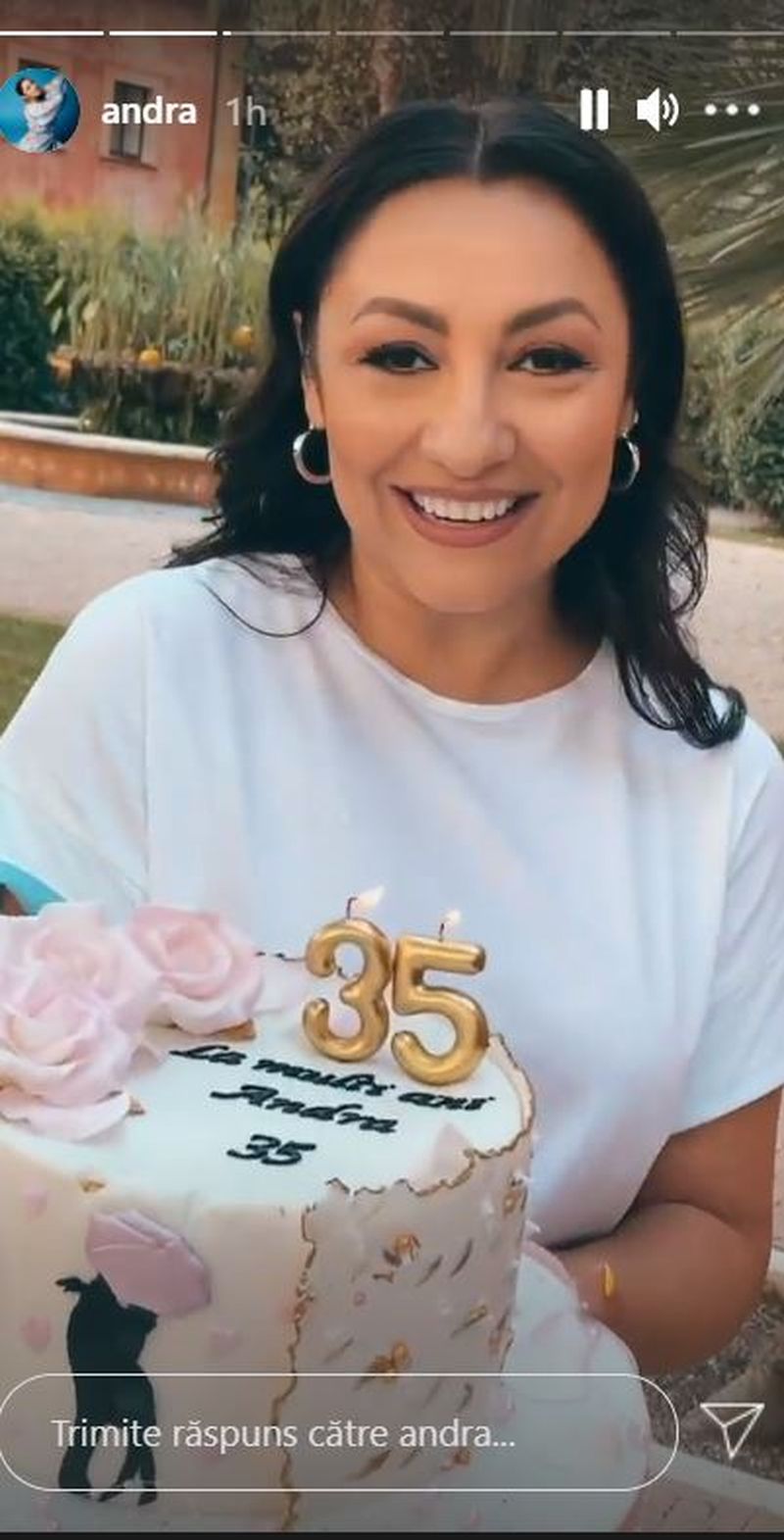 Andra împlinește 35 de ani și sărbătorește alături de familie la Roma. Ce cadouri a primit
