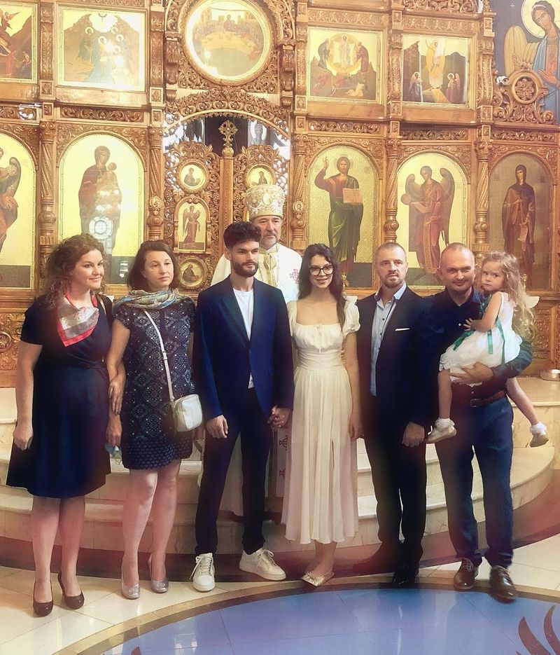 Cleopatra Stratan și Edward Sanda s-au căsătorit religios.