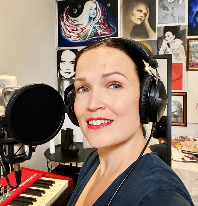 Artista finlandeză Tarja Turunen, fosta solistă a trupei Nightwish, va concerta, în octombrie 2022, la Bucureşti şi Cluj-Napoca