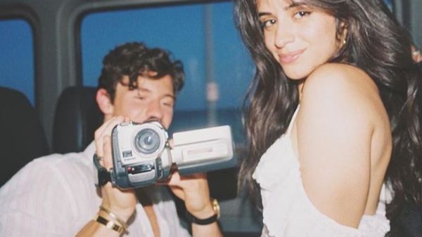 Primele luni ale pandemiei i-a adus mai aproape pe Shawn Mendes și Camila Cabello: „Camila și cu mine am fost atât de norocoși”