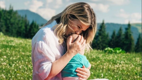 Gina Pistol, motivul pentru care micuța Josephine poartă bentiță: ”Trebuie să am grijă să nu devină o problemă”