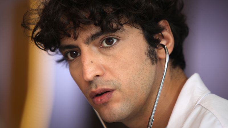 Taner &Ouml;lmez, &bdquo;Doctorul Minune&rdquo; din serialul omonim, marturisire uluitoare: &bdquo;Leșin c&acirc;nd văd s&acirc;nge!&rdquo;