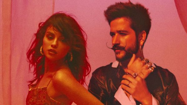 Selena Gomez a lansat piesa &rdquo;999&rdquo;, &icirc;n colaborare cu Camilo - VIDEOCLIP