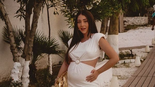 Nicole Cherry a dezvăluit numele fetiței sale: ”Mi-a apărut într-un vis”