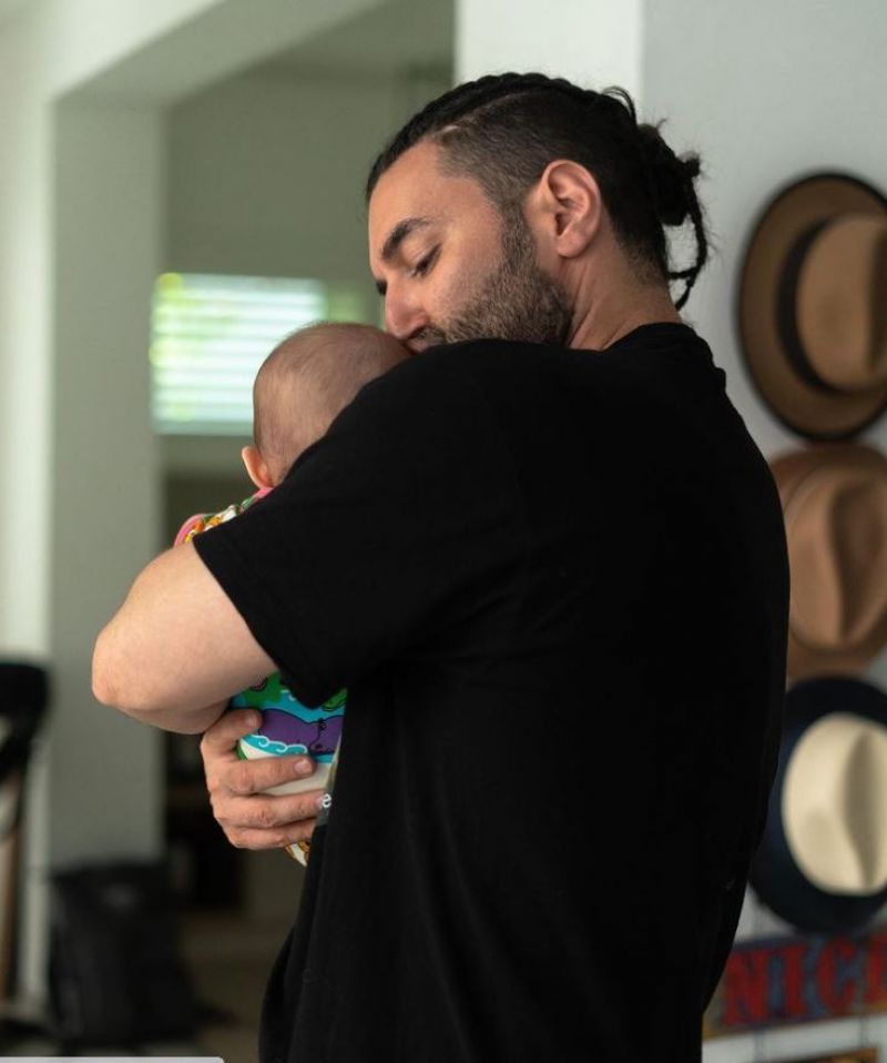 Smiley, fotografie emoționantă cu micuța Josephine