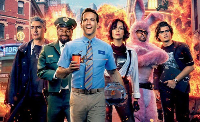 Comedia ”Eliberează-l pe Guy” cu Ryan Reynolds şi Jodie Comer în rolurile principale, trei weekenduri pe primul loc în box office-ul românesc