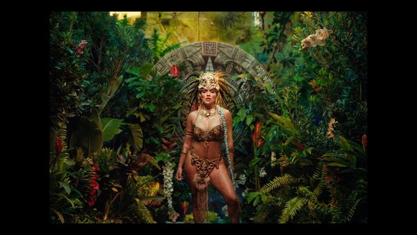 TIESTO FT KAROL G - Don t Be Shy