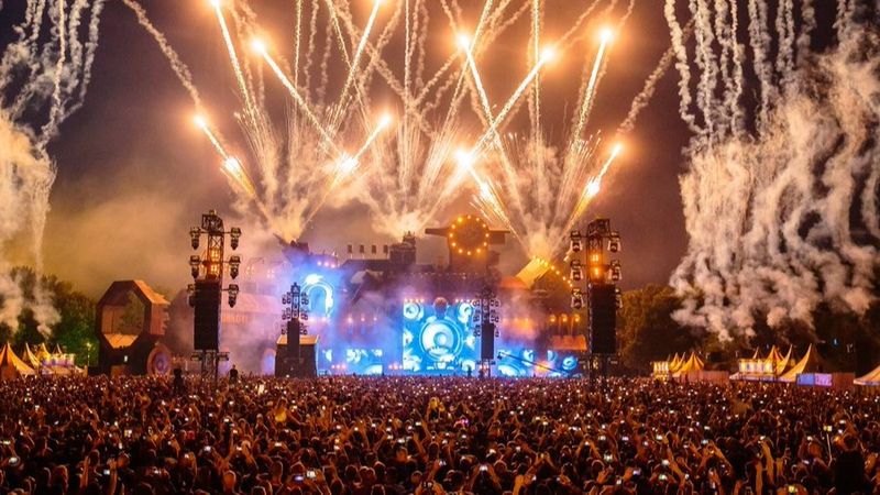 Saga Festival 2021. Ce artiști vor urca pe scenă în a treia zi de festival, duminică, 12 septembrie 