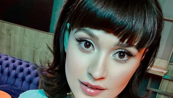 Irina Rimes a lansat prima piesă în limba rusă! A colaborat cu un artist din Kazahstan pentru „Навсегда”