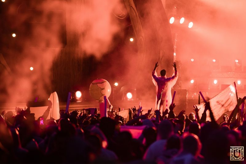 Live Video ziua a 3-a de Untold 2021.  Danny Avila, Dimitri Vegas & Like Mike şi Lost Frequencies urcă pe scenă la noapte