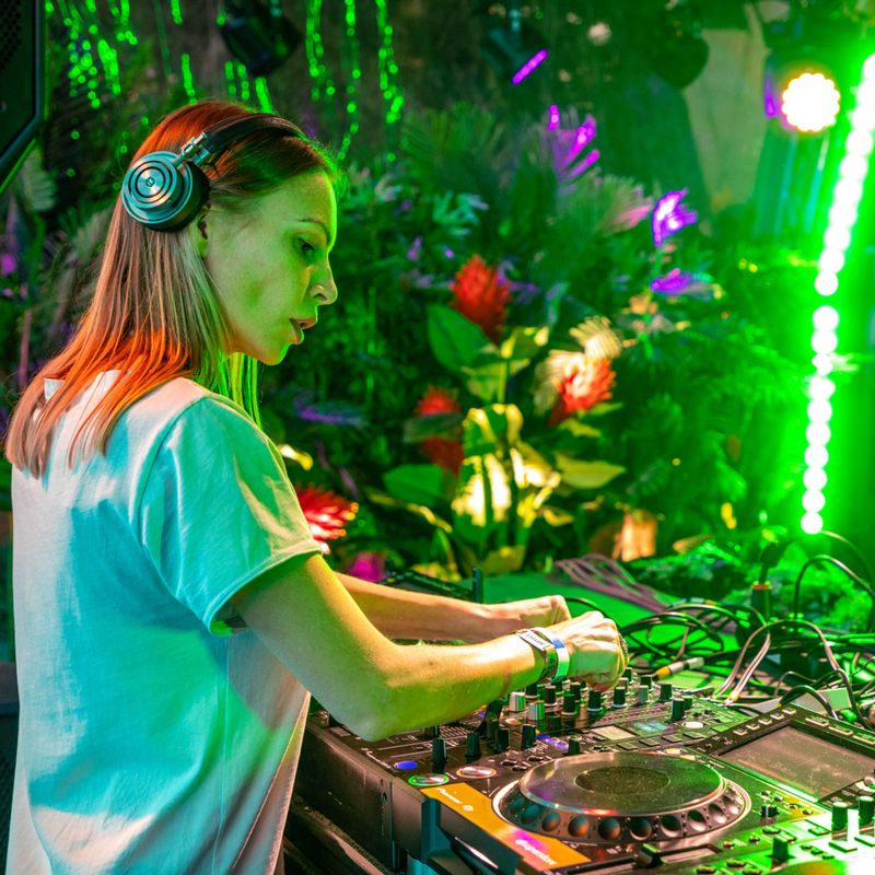 Live Video ziua a 4-a de Untold 2021. Afrojack, David Guetta şi Martin Solveig urcă pe scena la noapte