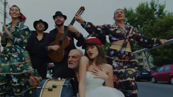 VIDEOCLIP | Damian Draghici & Brothers au lansat &bdquo;Viață nu fi hoață&rdquo;