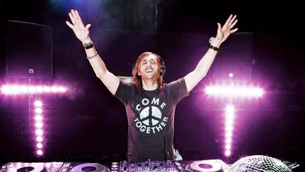 Ce studii are, de fapt, David Guetta, DJ-ul numărul 1 &icirc;n lume la ora actuală
